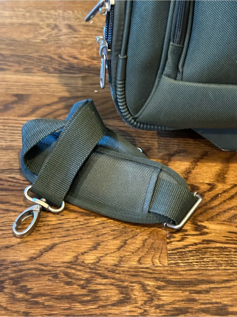 Delsey Paris versatile delsey